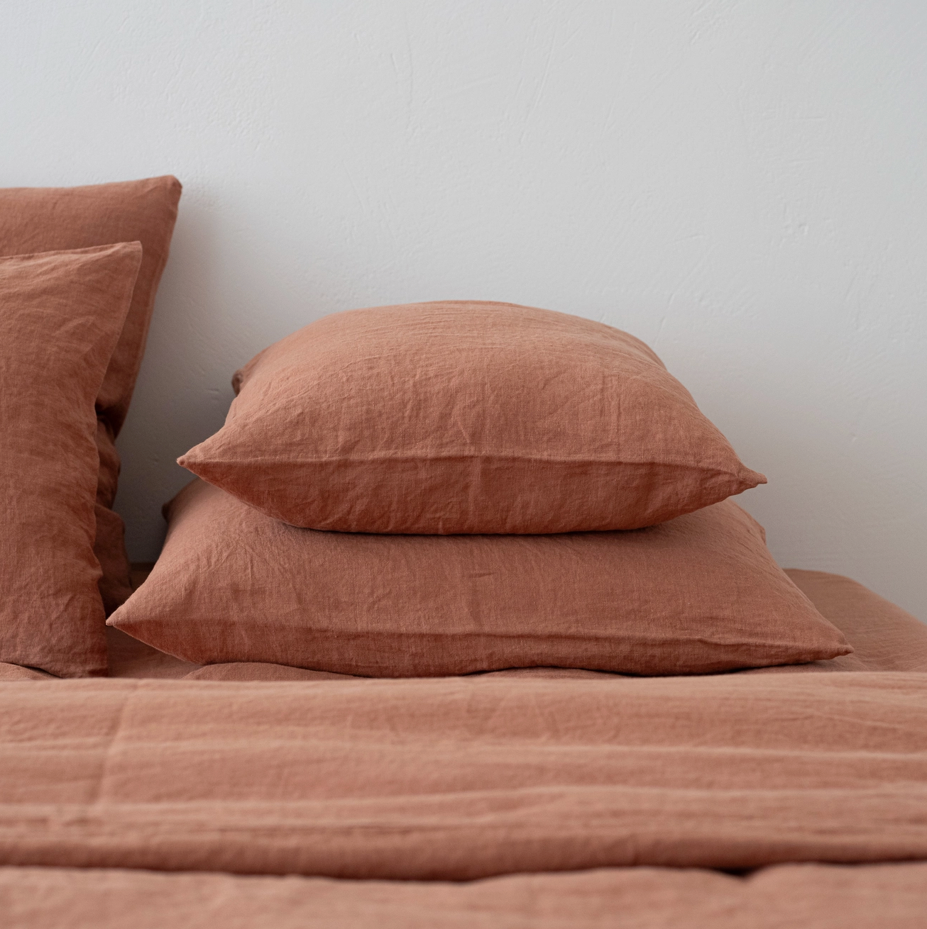 Linen Cases Mocha