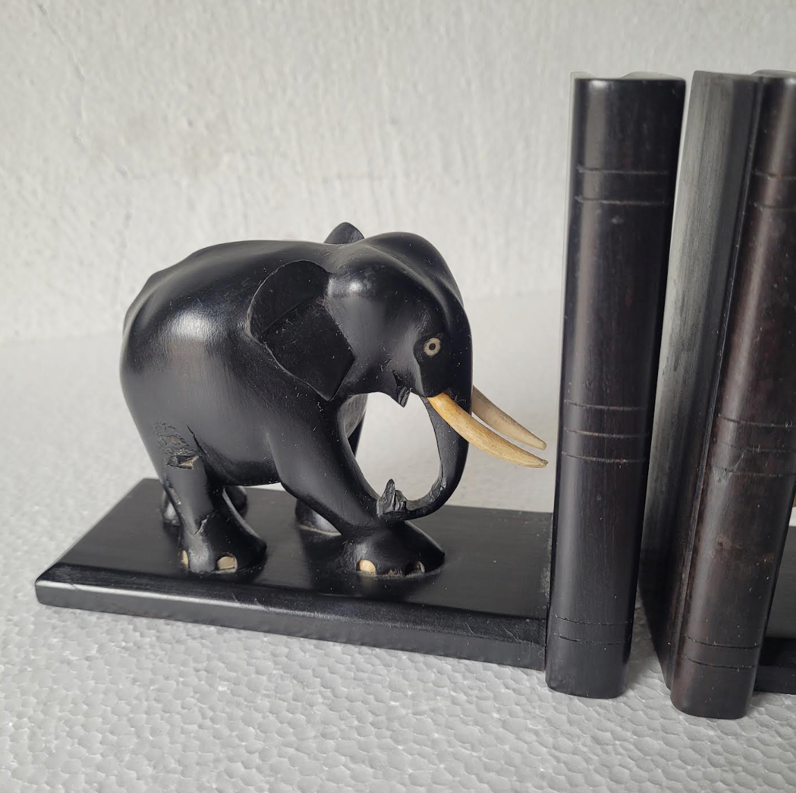 Elephant Book Ends