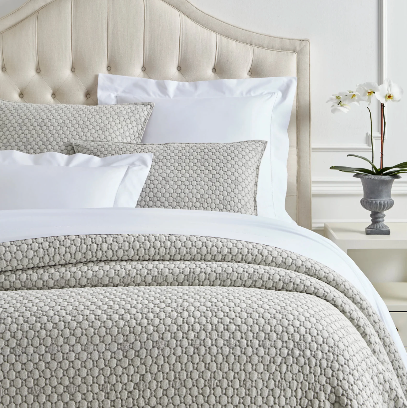 Lodi Coverlet