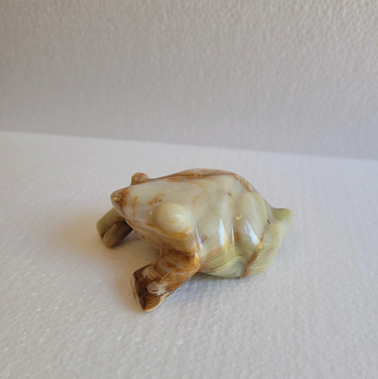 Vintage Onyx Frog