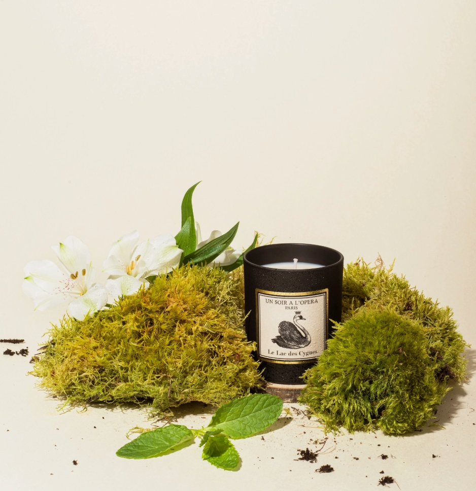 Swan Lake Candle