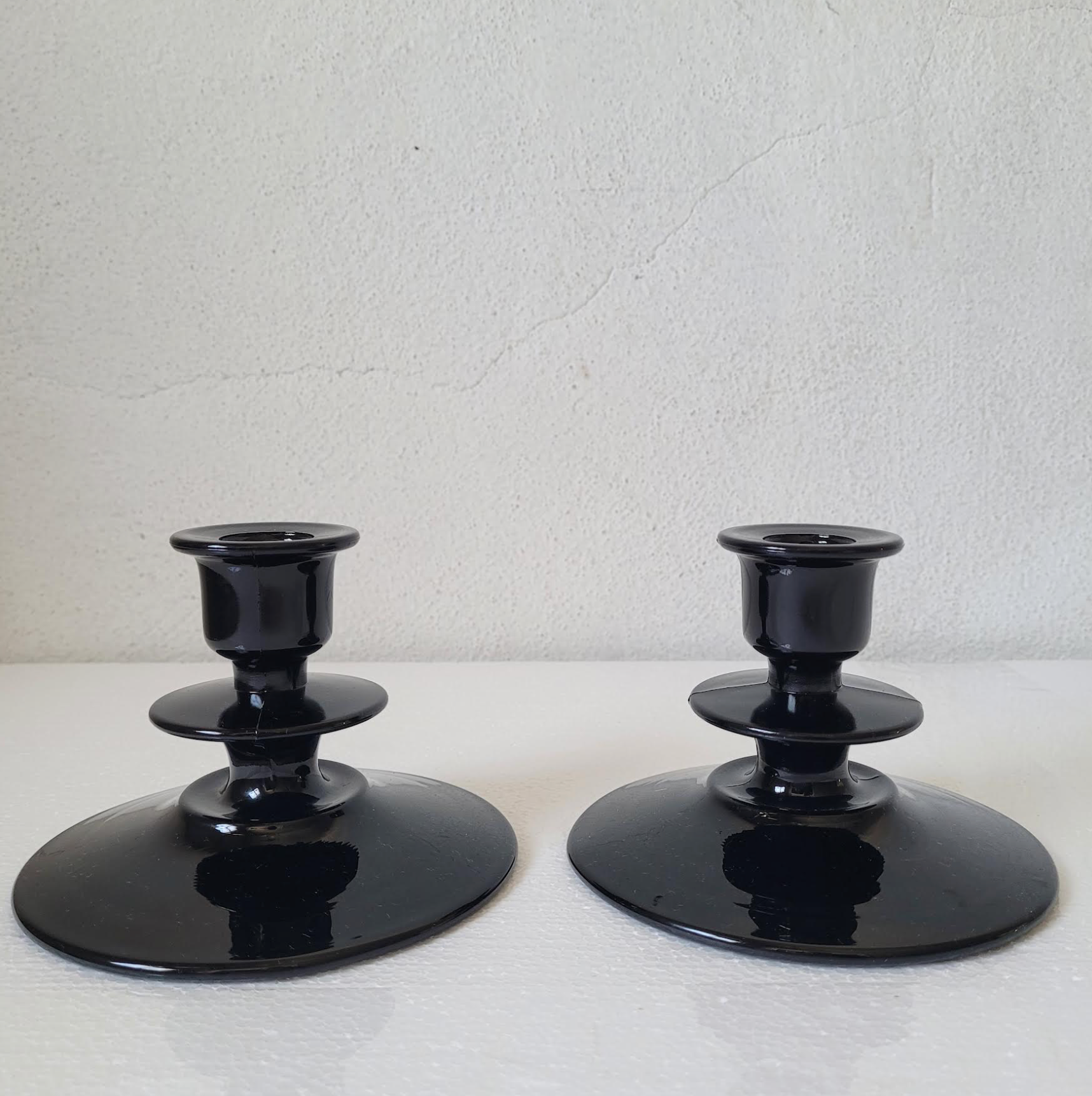 Black Glass Holder