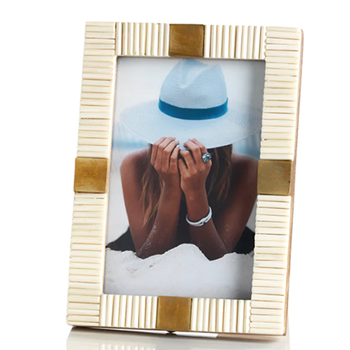 Mara Ivory 4x6