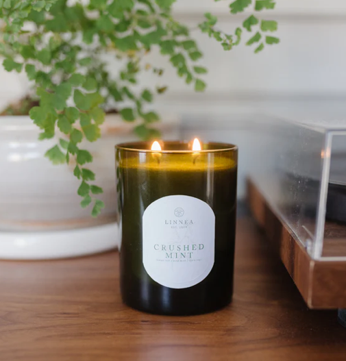 Linnea Crushed Mint Candle