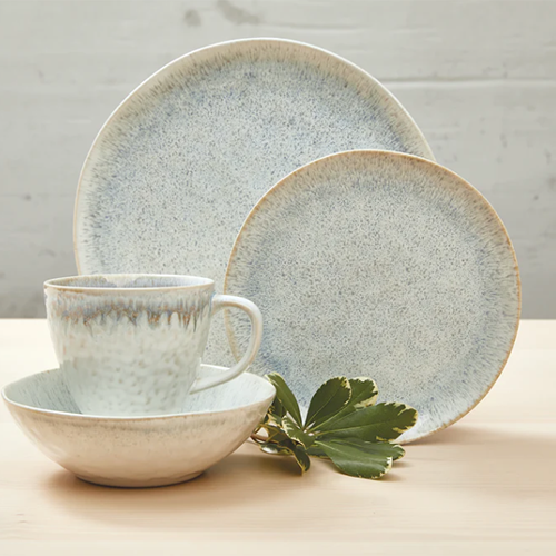 Mist  Dinnerware